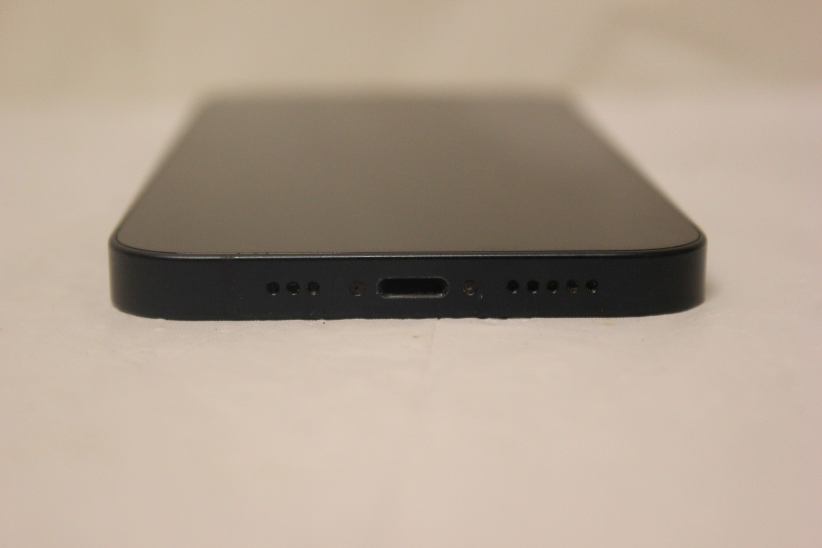 Apple iPhone 14 – 128 GB – Midnight (Unknown Carrier) 93% Battery Health F2B10