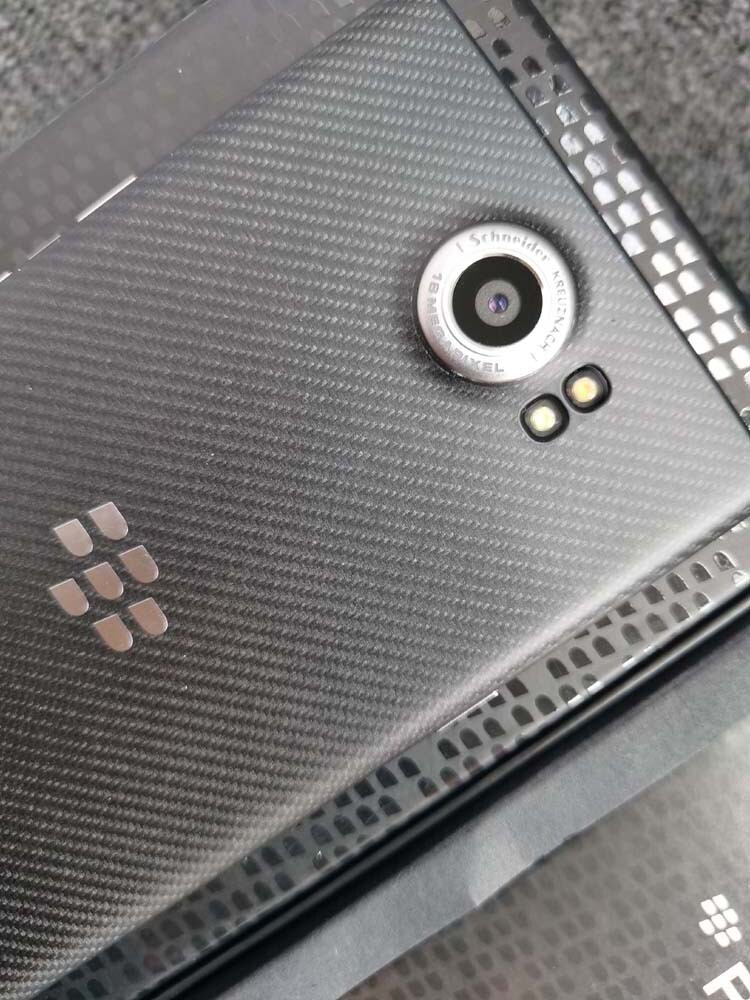 BlackBerry Priv Unlocked 4G 32GB Android Slide-out Keyboard Cellphone New Sealed