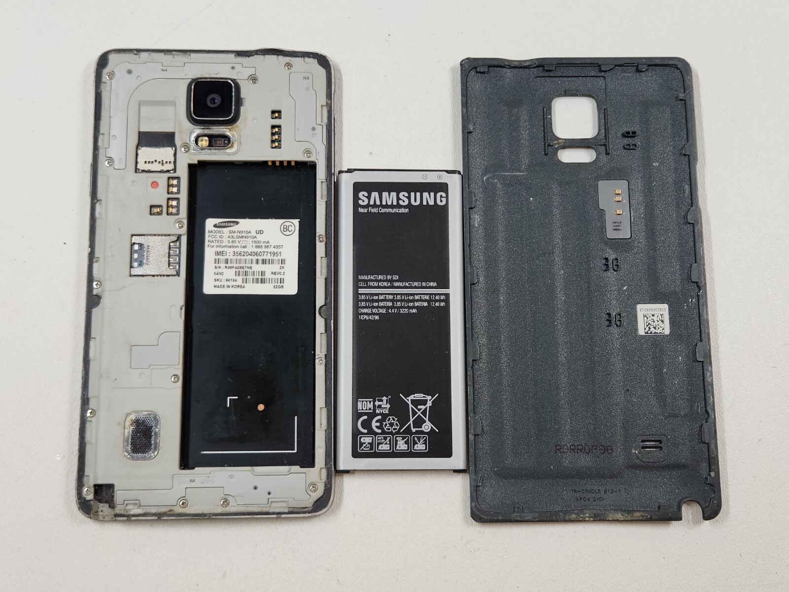 Samsung Galaxy Note 4 (SM-N910A) 32GB – Black (AT&T) (GSM) – Clean IMEI – Q2680