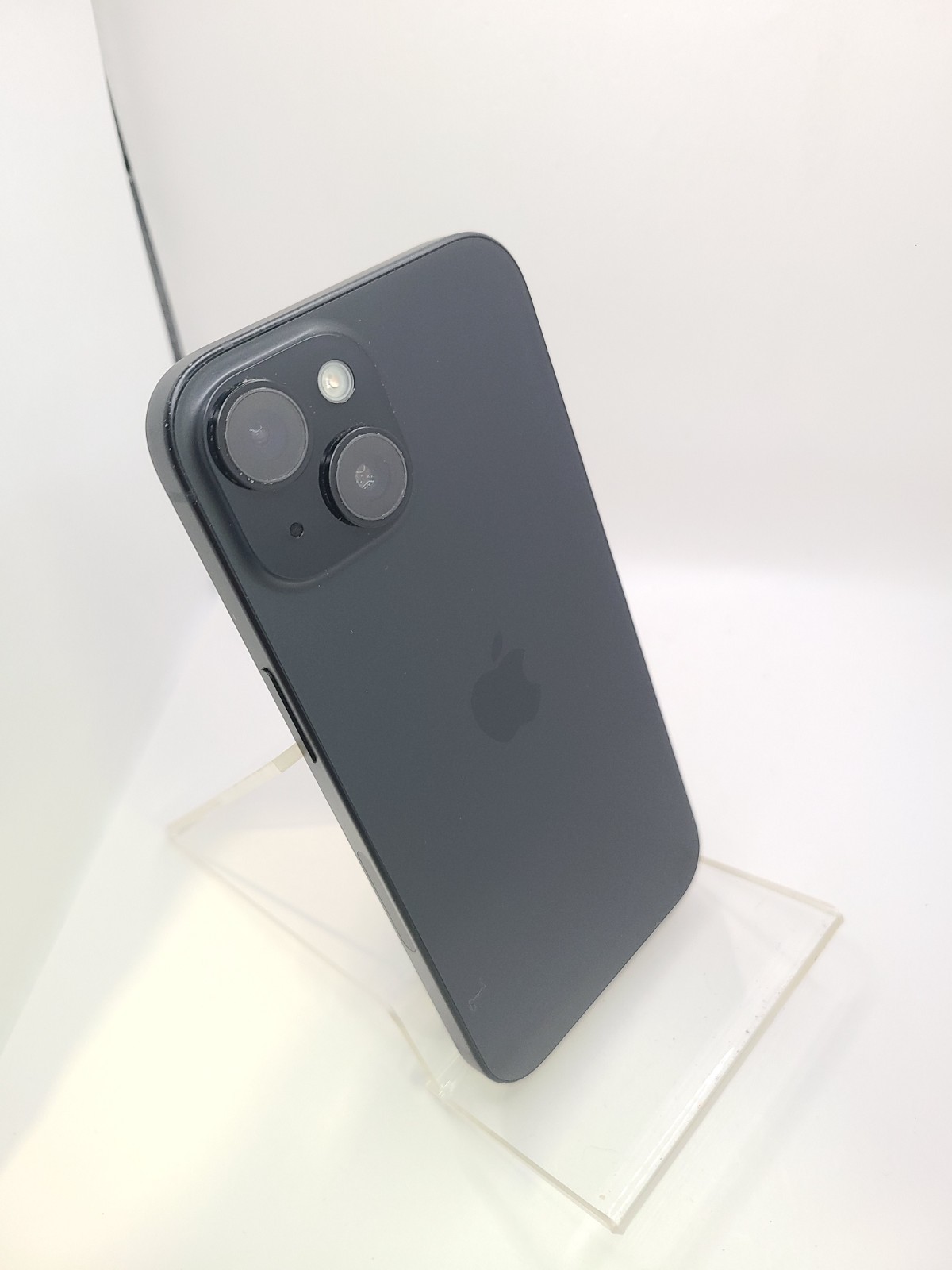 Apple iPhone 15 A2846 AT&T Carrier ONLY Black Titanium 128GB iOS 26.5