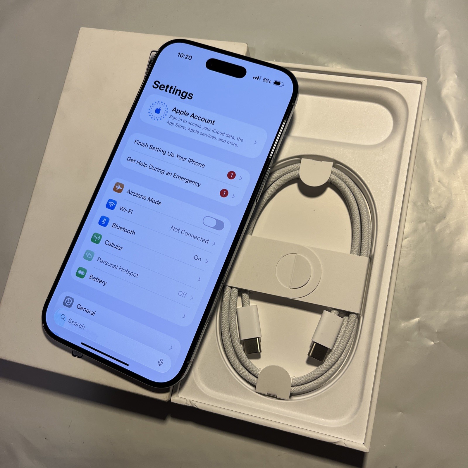 Apple iPhone 17 Air – 256GB (CRICKET ONLY) In Box – Amazing Condition (#634)
