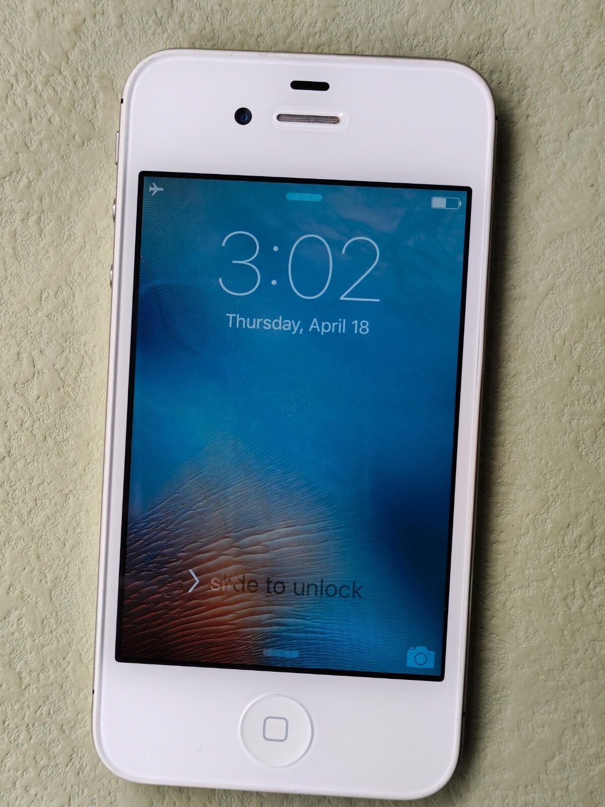 90%N ew Working Apple iPhone 4/4s White/Black 8/16/32GB UNLOCKED CCD Camera