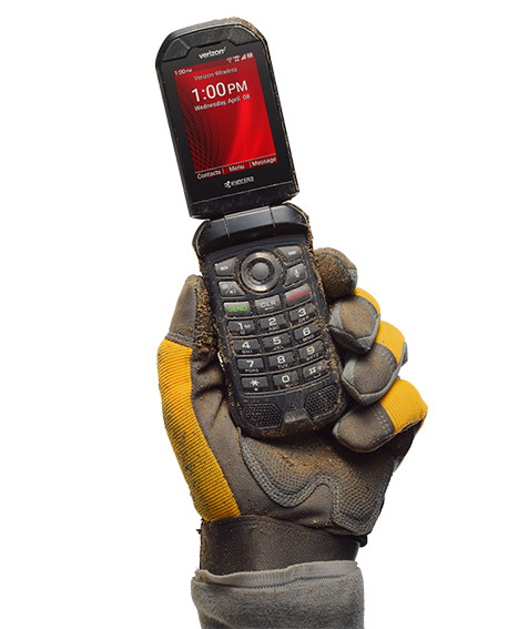 Kyocera DuraXV Extreme 4G VoLTE 16GB PTT Rugged Flip Phone for VERIZON (E4810)