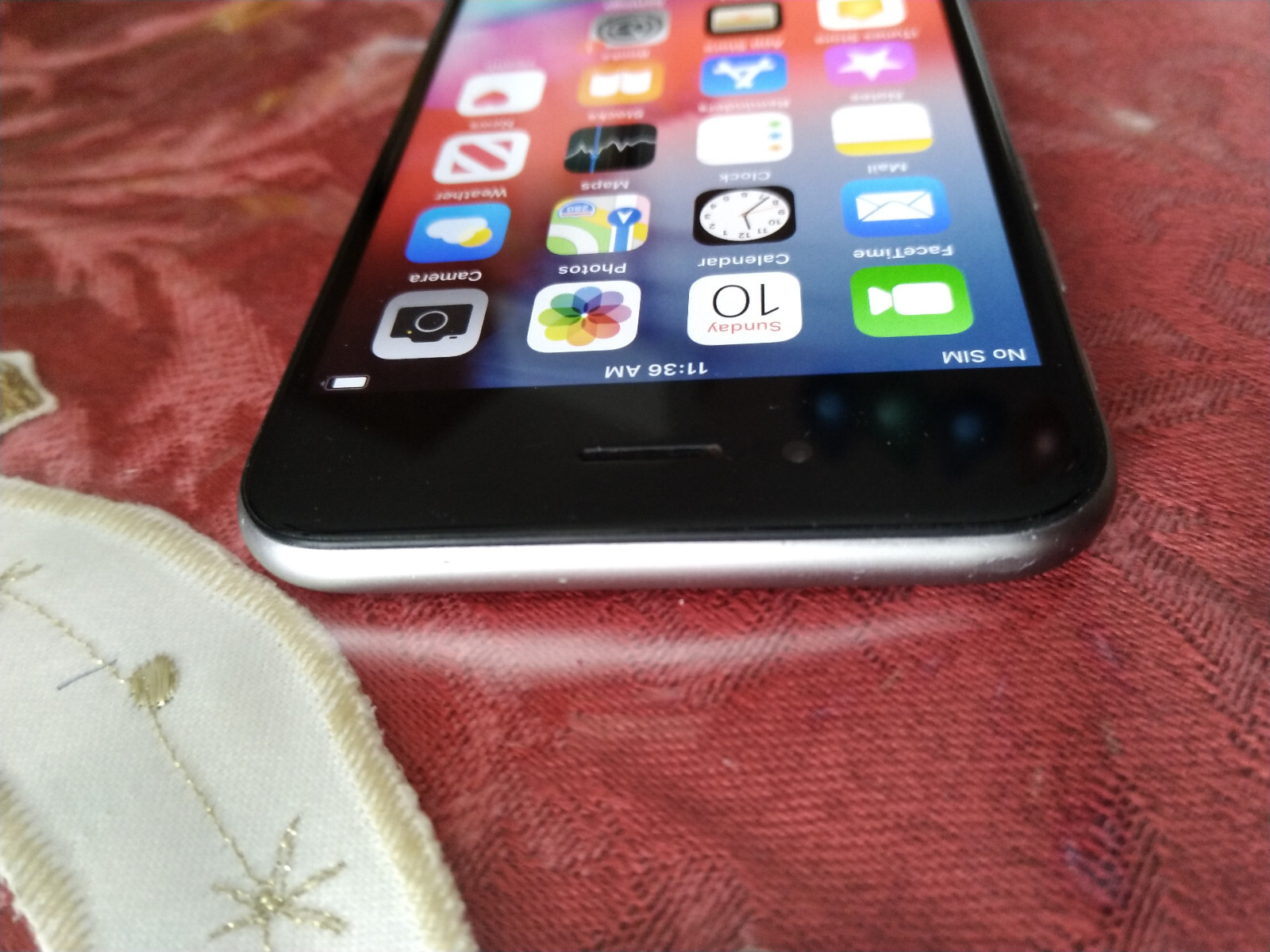 Apple iPhone 6 – 16GB – Gray AT&T (Unlocked) A1549 (CDMA + GSM)