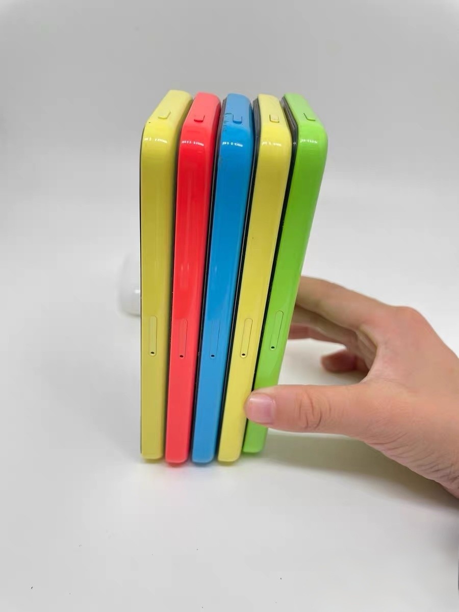 Apple iPhone 5c – 8GB 16GB 32GB – ALL COLORS Unlocked AT&T T-Mobile