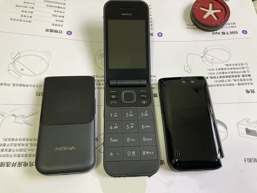 Nokia 2720 Flip 4GB Black/Gray/Red (Unlocked) Bluetooth Big Buttons Cellphone