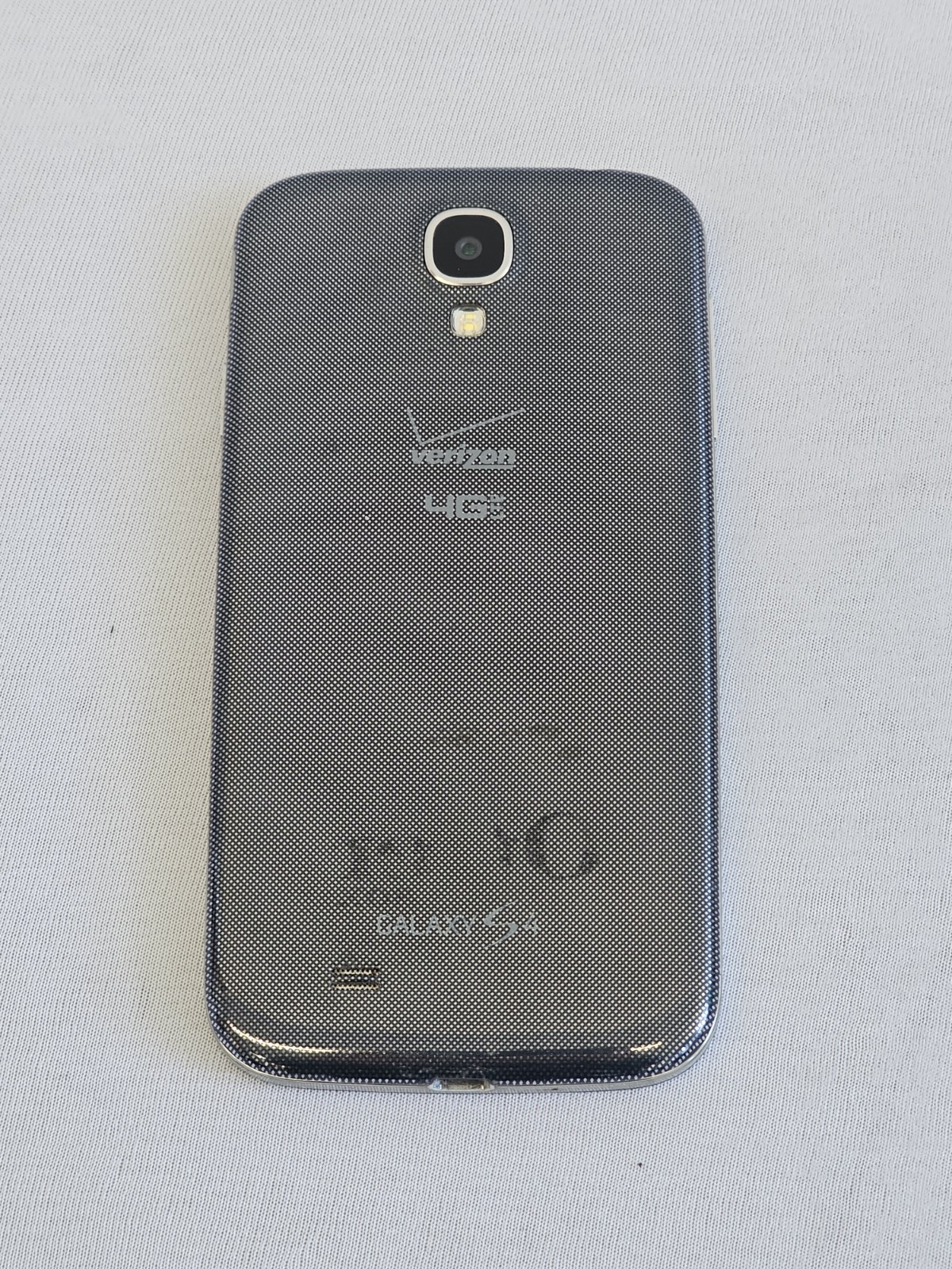 Samsung Galaxy S4 SCH-I545 Smartphone Carrier – Verizon Storage – 16GB Micro USB