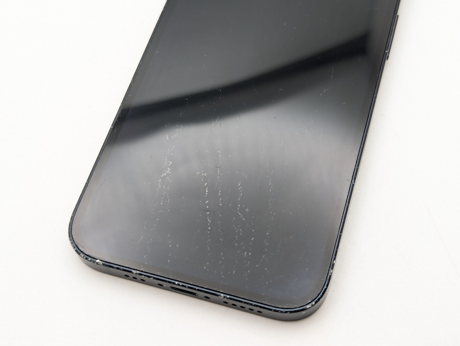Apple iPhone 13 A2482 128GB Fair Condition | Black | UNLOCKED