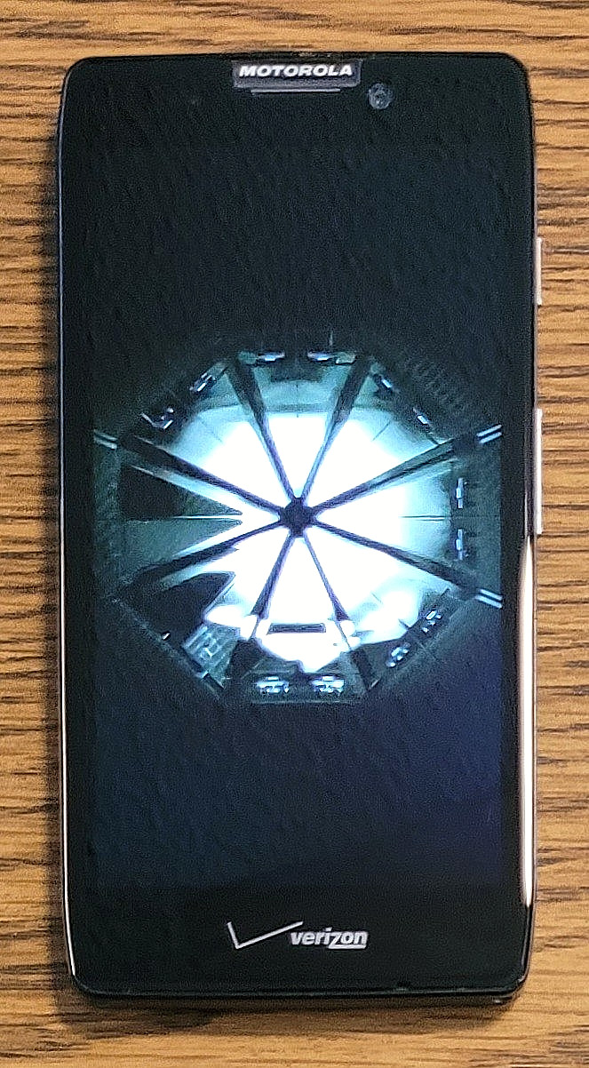 Motorola Droid RAZR Maxx HD XT926 – Carbon Fiber (Verizon) Super Rare Smartphone