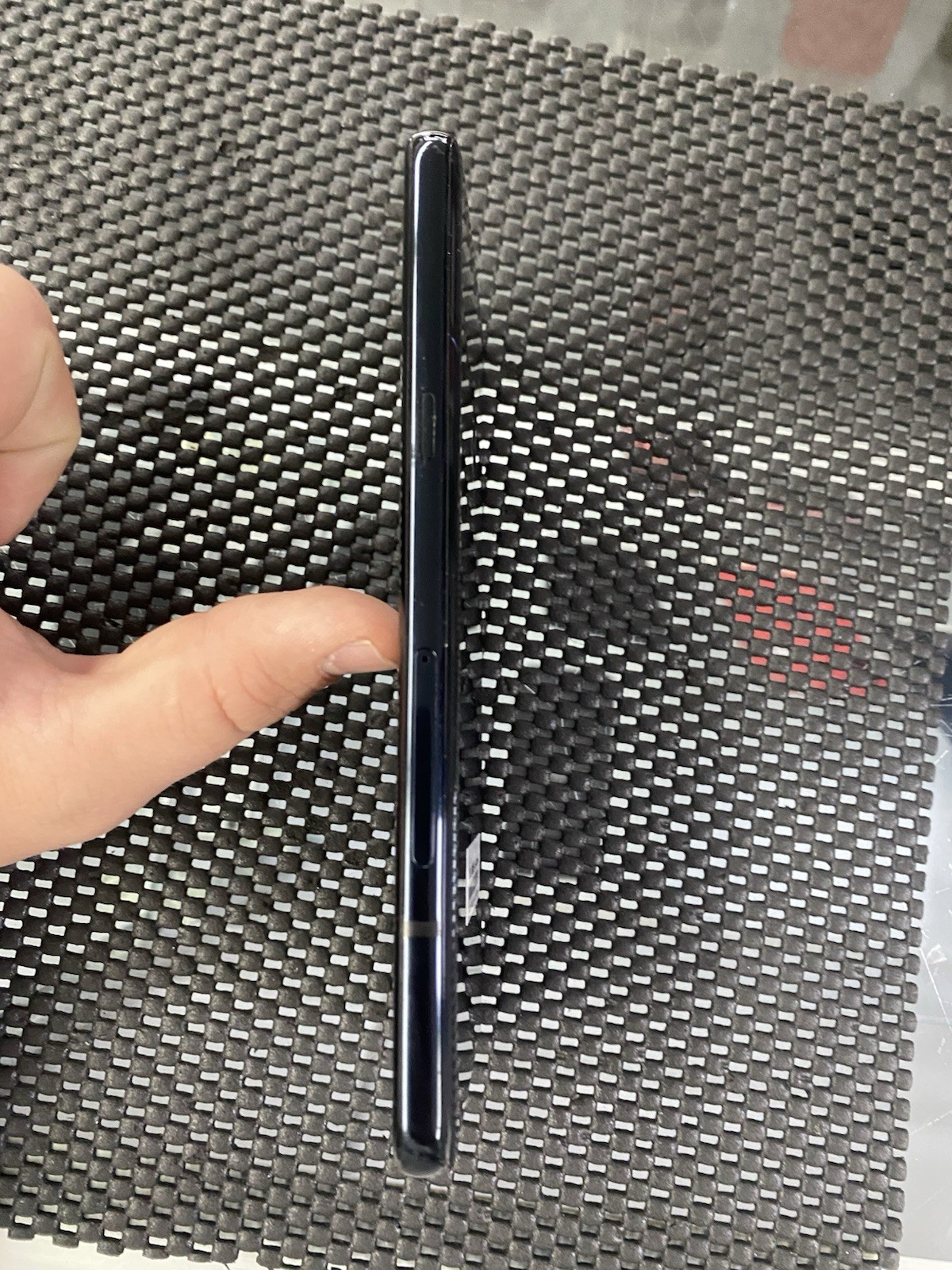 Lot Of 1 LG G8 Thin Q – Unlocked 128GB – For Parts/repair – M3