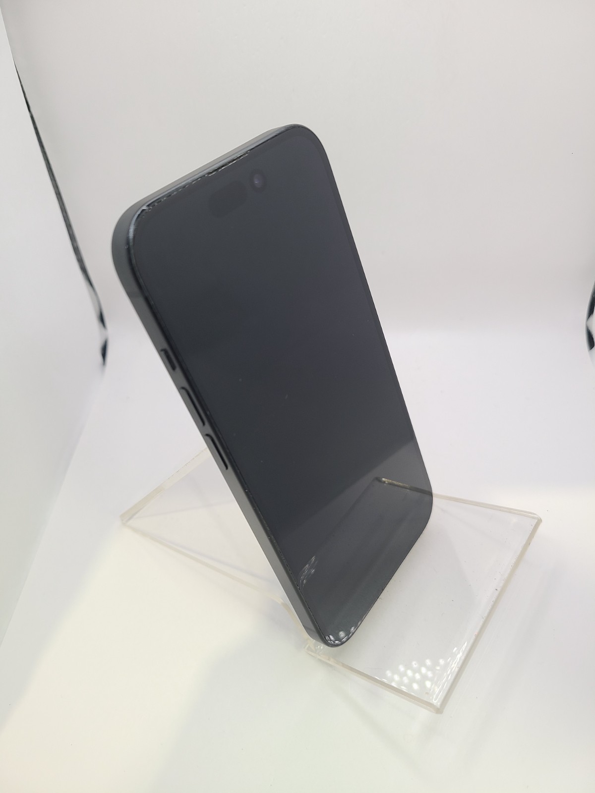 Apple iPhone 15 A2846 AT&T Carrier ONLY Black Titanium 128GB iOS 26.5