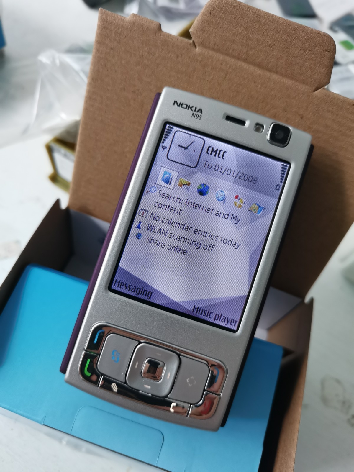 Nokia N Series N95 – Deep plum 3G GSM Wifi 5MP Slider Unlocked Classic Phone
