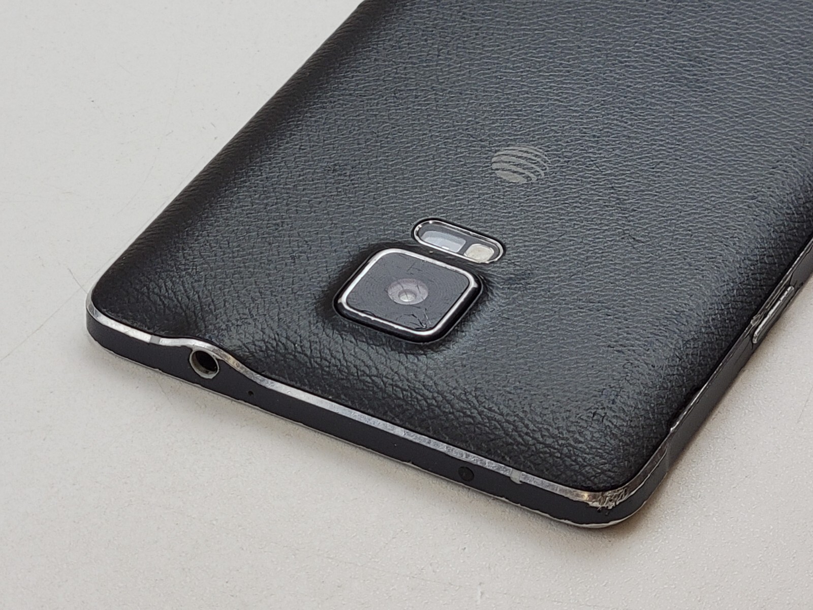 Samsung Galaxy Note 4 (SM-N910A) 32GB (AT&T) – *READ* – Clean IMEI – J9050