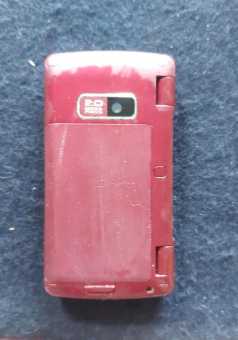 LG VX9100m Verizon Flip QWERTY Keyboard Android Cell Phone Maroon 2.0 MP 2.4″