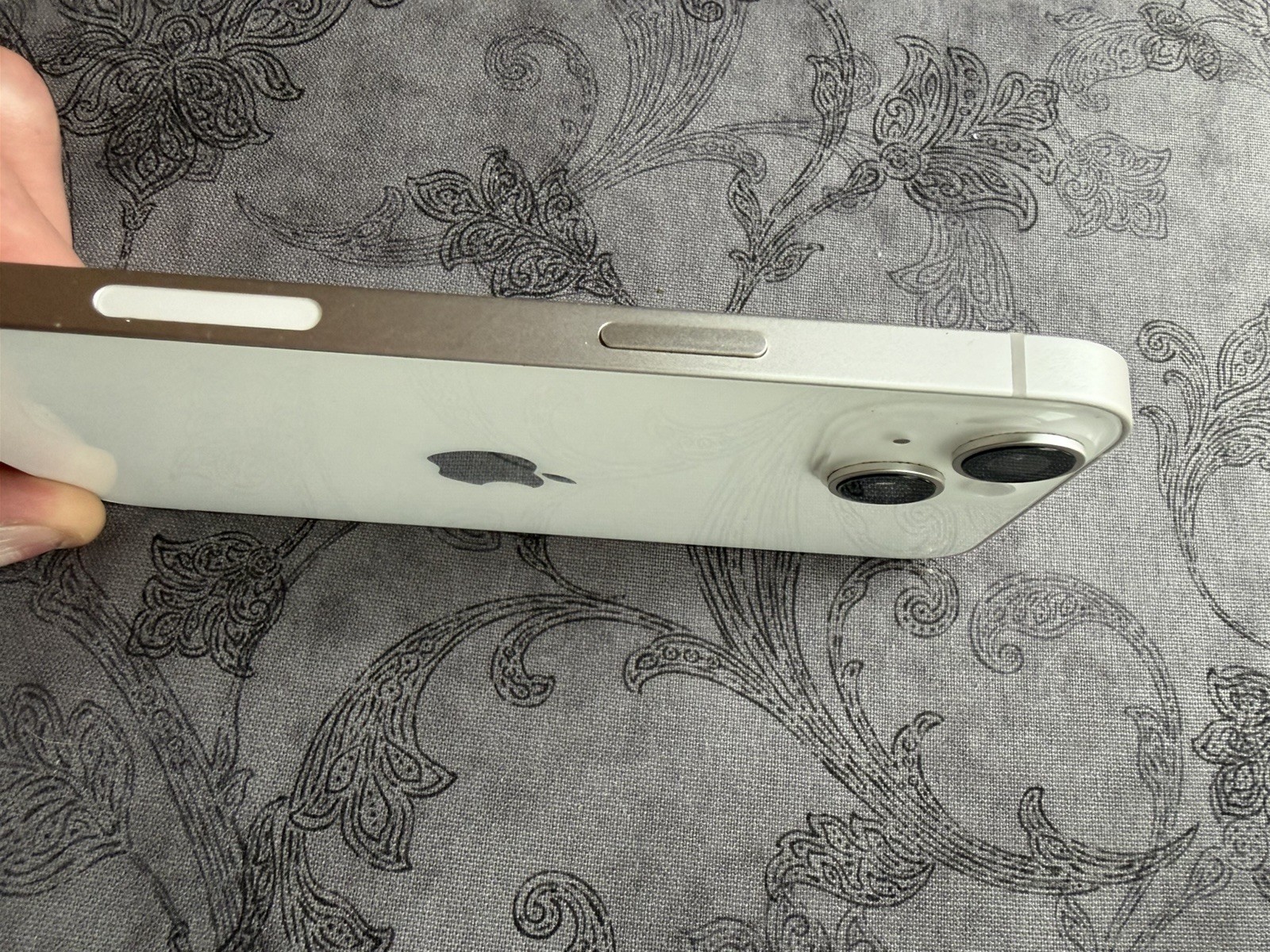 Apple iPhone 14 Plus 128GB White (Verizon) iOS Bar Phone 12MP Camera