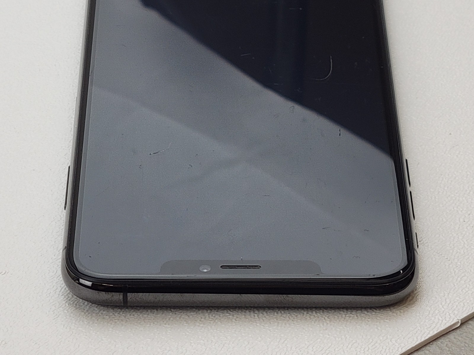 Apple iPhone XS Max (A1921) 64GB – Gray (AT&T) – *DAMAGED* – Clean IMEI – H4334