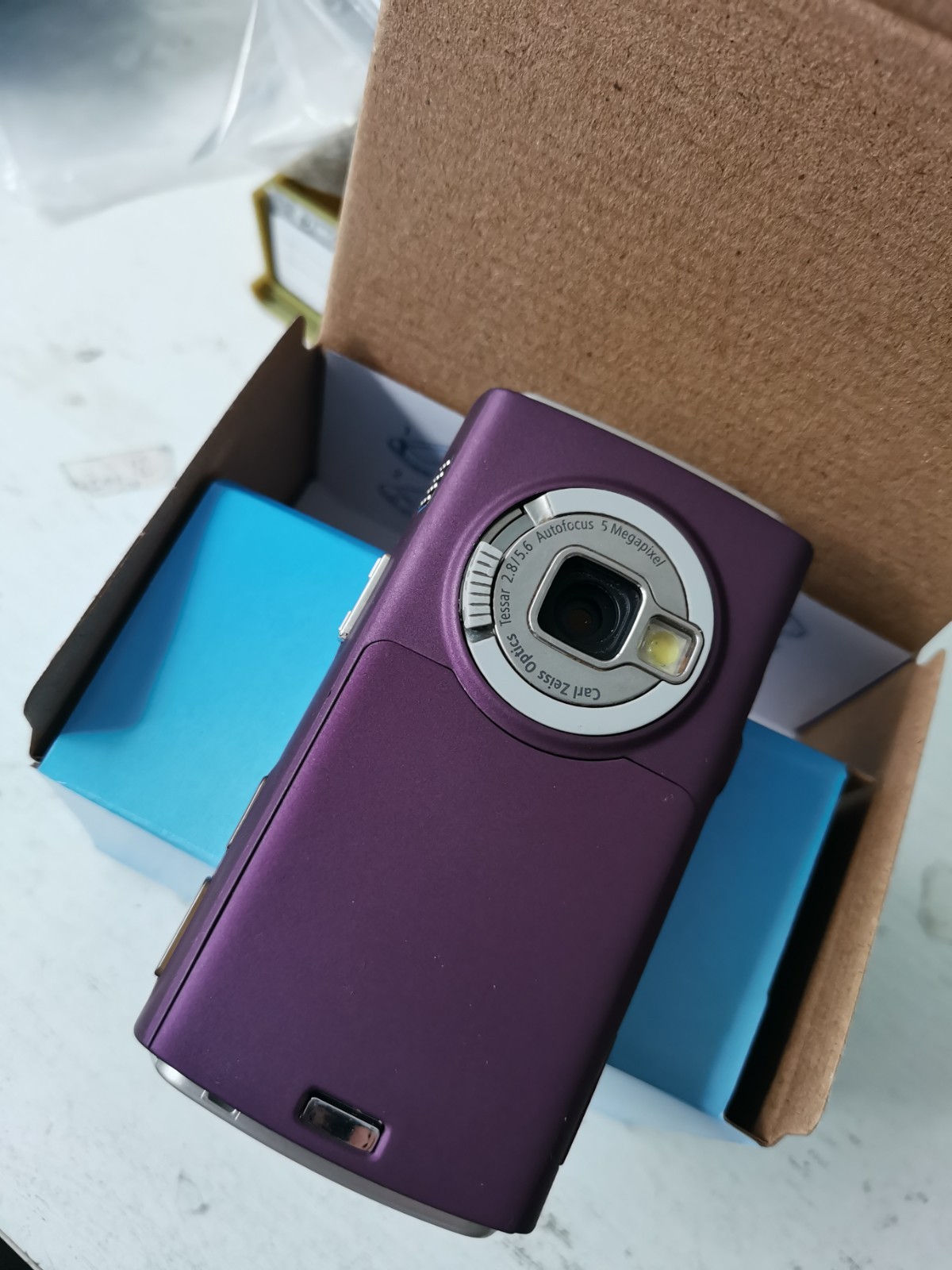 Nokia N Series N95 – Deep plum 3G GSM Wifi 5MP Slider Unlocked Classic Phone