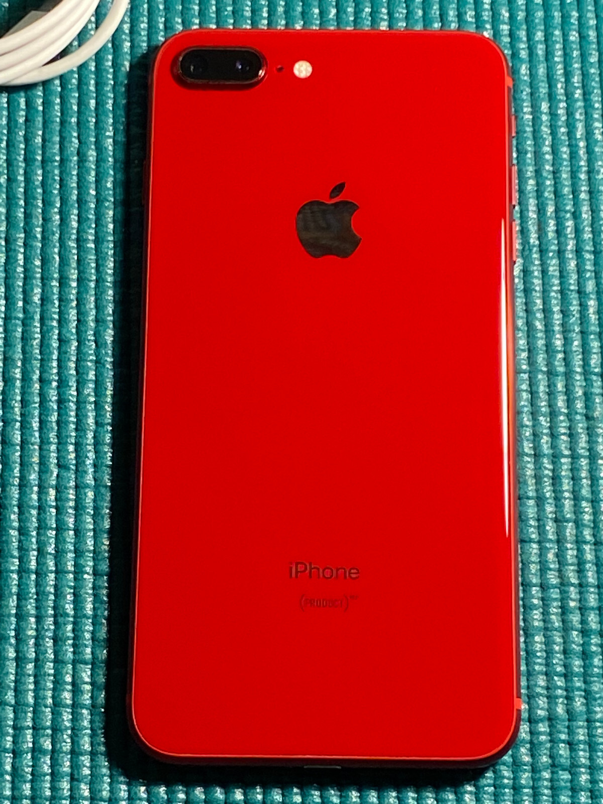 Apple iPhone 8 plus 256GB Unlocked Smartphone – Red A1897 (GSM)