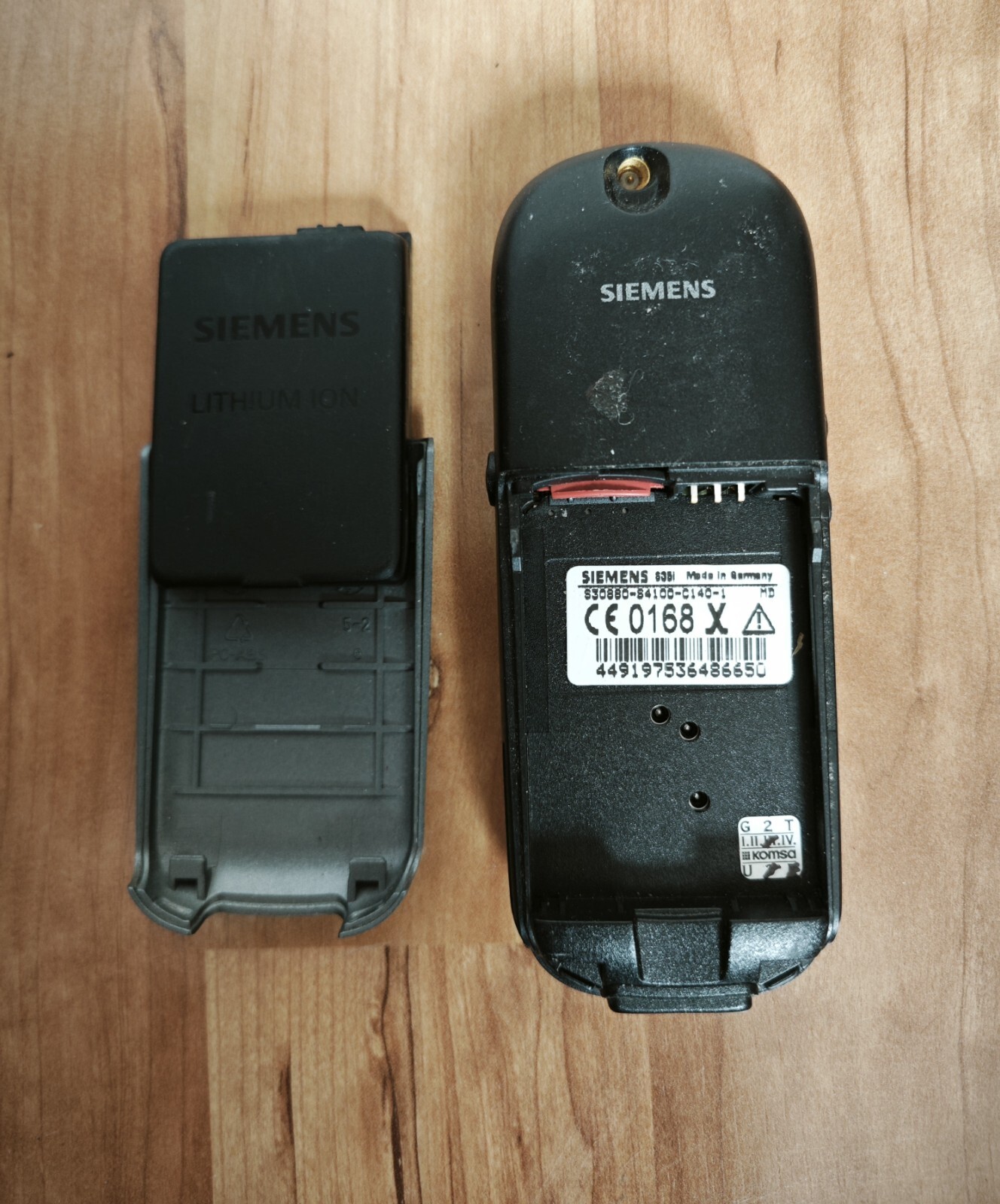 Siemens S35i in Emerald Black