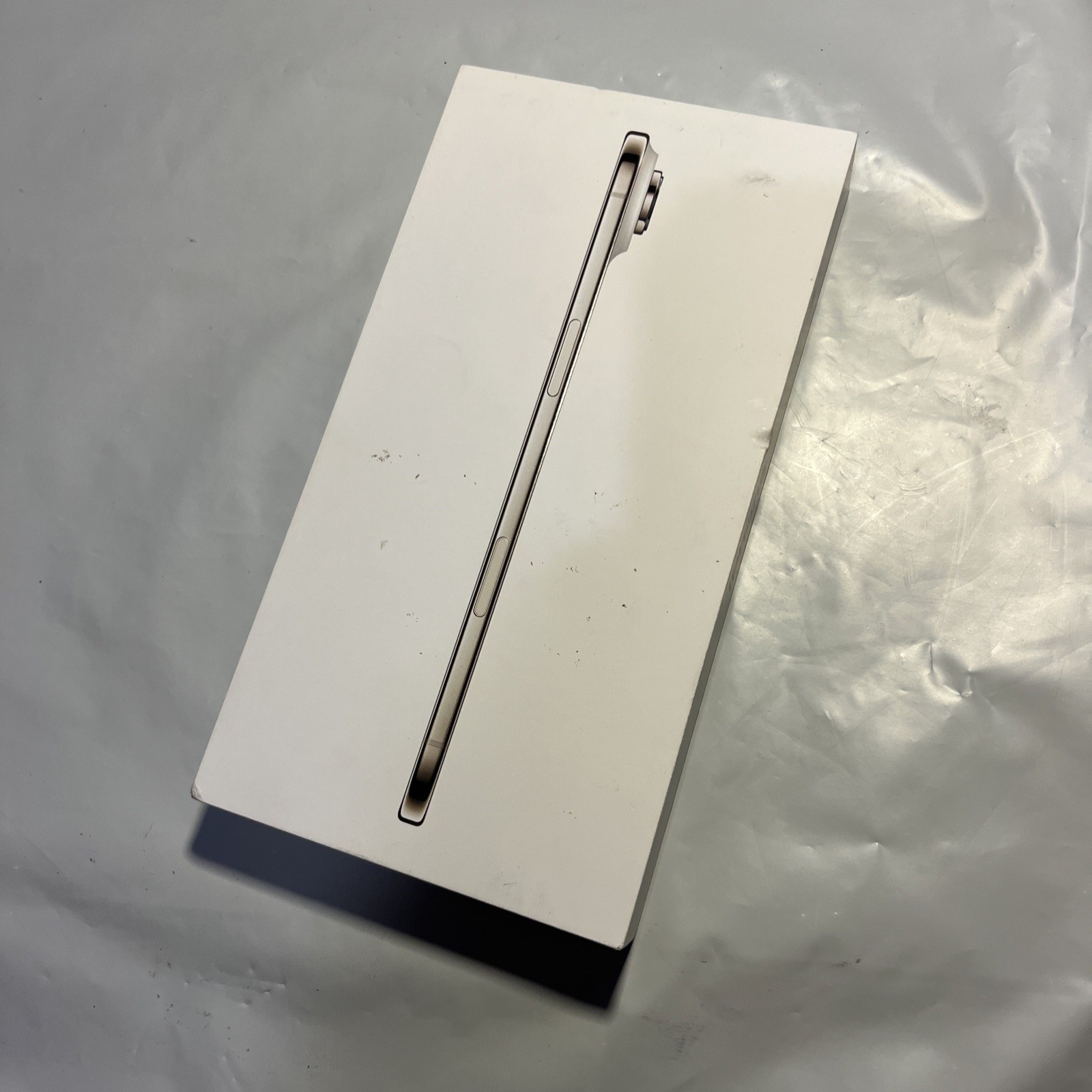Apple iPhone 17 Air – 256GB ( Unlocked ) NEW (#630)
