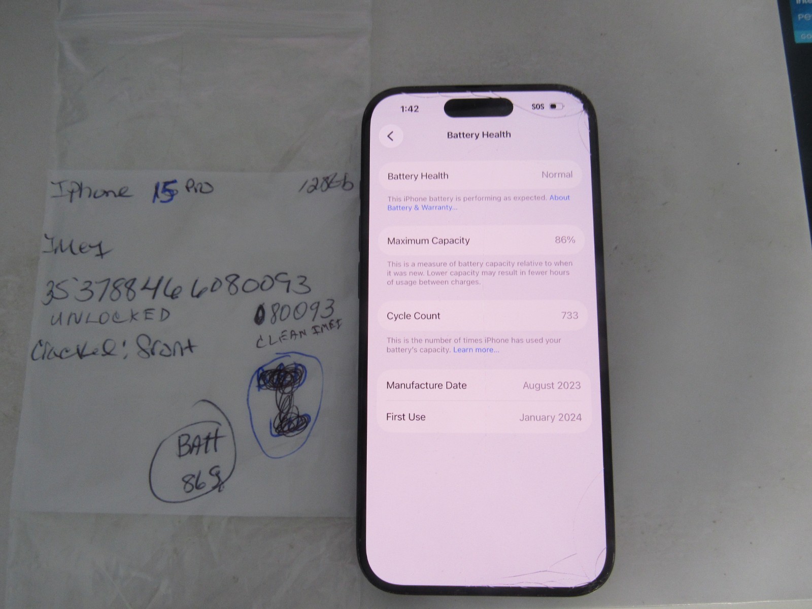Apple iPhone 15 Pro, 128GB, Black Titanium (Unlocked) Cracked, WORKS! Clean IMEI
