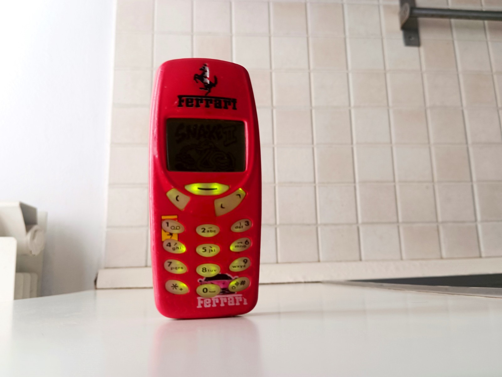 Nokia 3310 Ferrari + NEW Battery + Charger [RUSSIAN-BULGARIAN-UKRAINIAN]