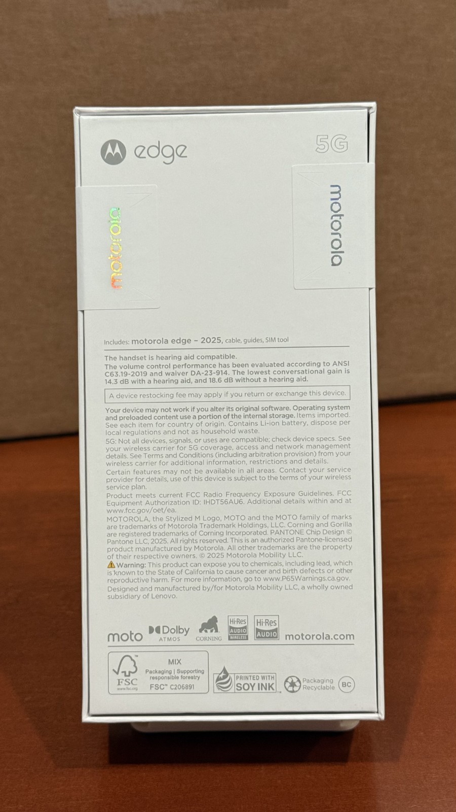 New Motorola edge 2025 256GB Visible Carrier Locked – PANTONE Deep Forest Sealed