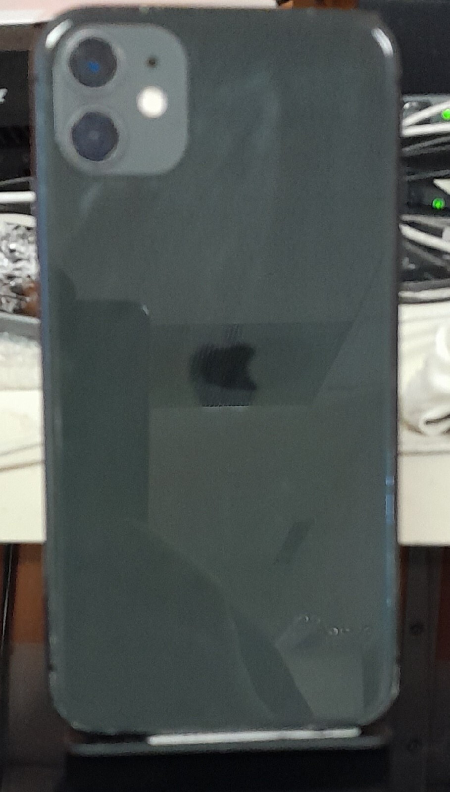 Apple iPhone 11 – 64GB – Black (Unlocked) A2111 (CDMA + GSM)