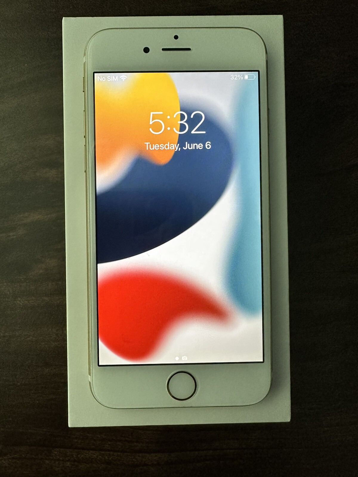 Apple iPhone 6s 16GB Gold Unlocked A1688 (CDMA + GSM) – Excellent Shape! W/ Box