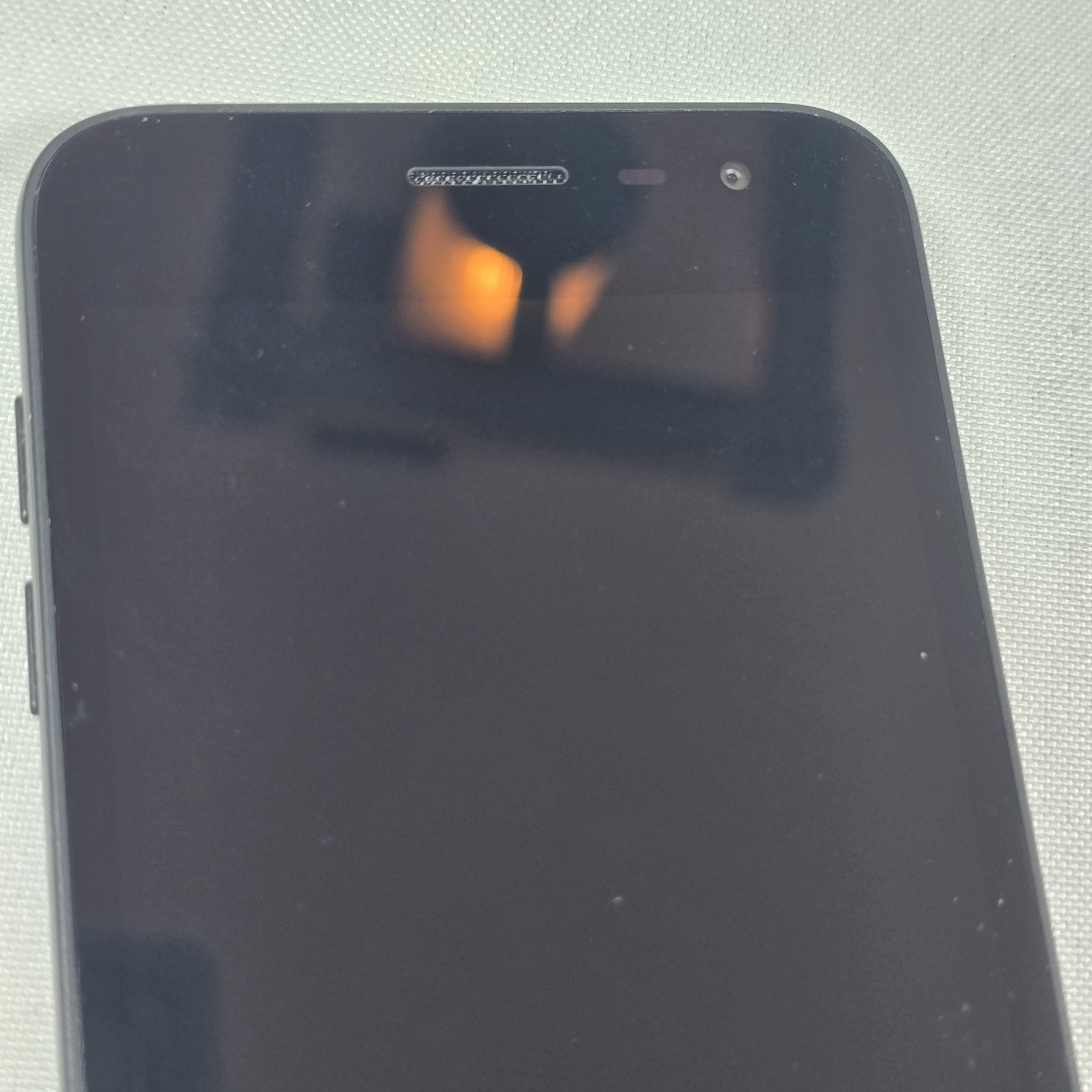 Samsung Galaxy J2 Android Smartphone Tracfone S260DL 16GB