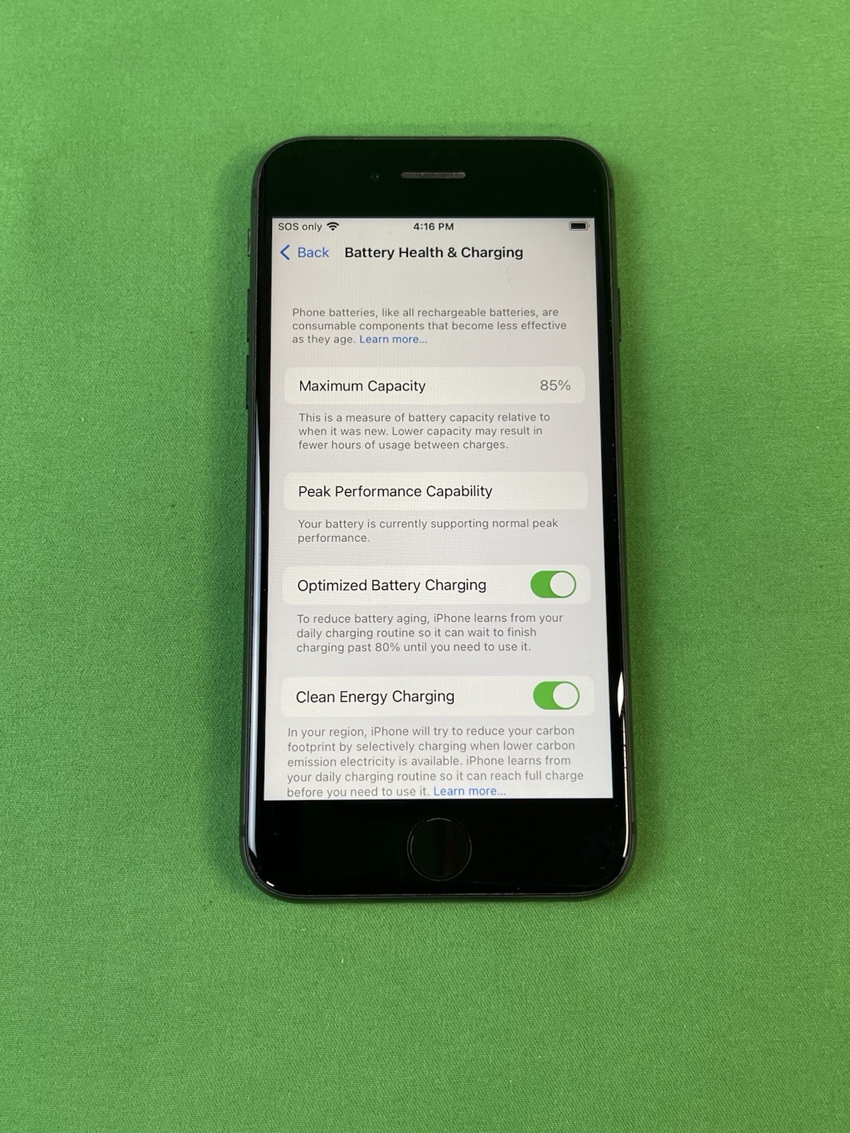 Apple iPhone 8 256GB (AT&T Only) Space Gray A1905 | 85% Battery Health