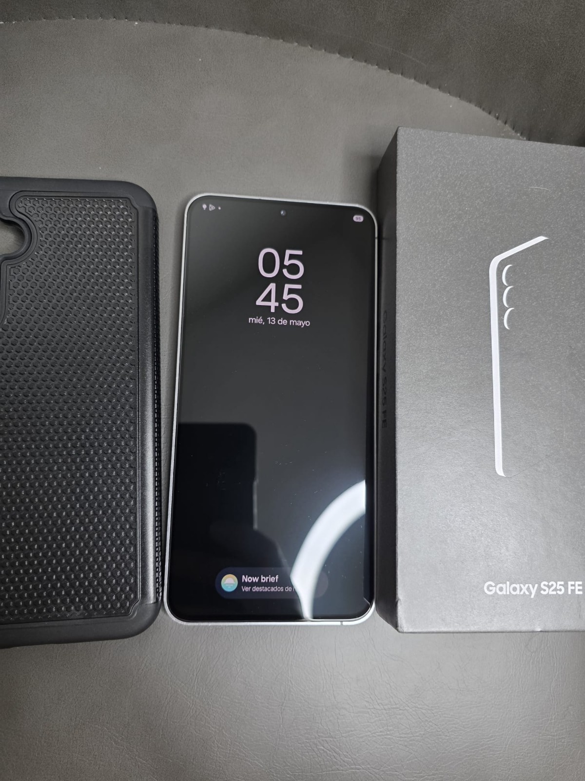 Samsung Galaxy S25 FE