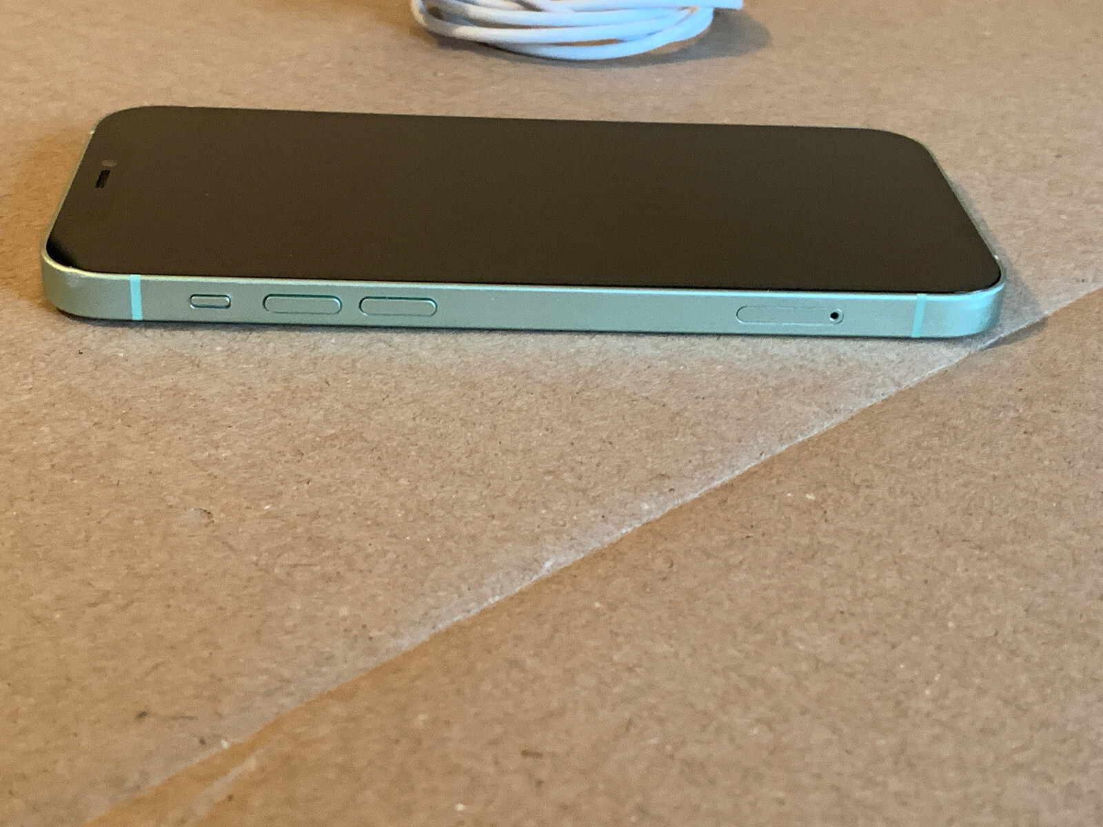 Apple iPhone 12 64GB – Green Unlocked (CDMA + GSM) A2172 READ