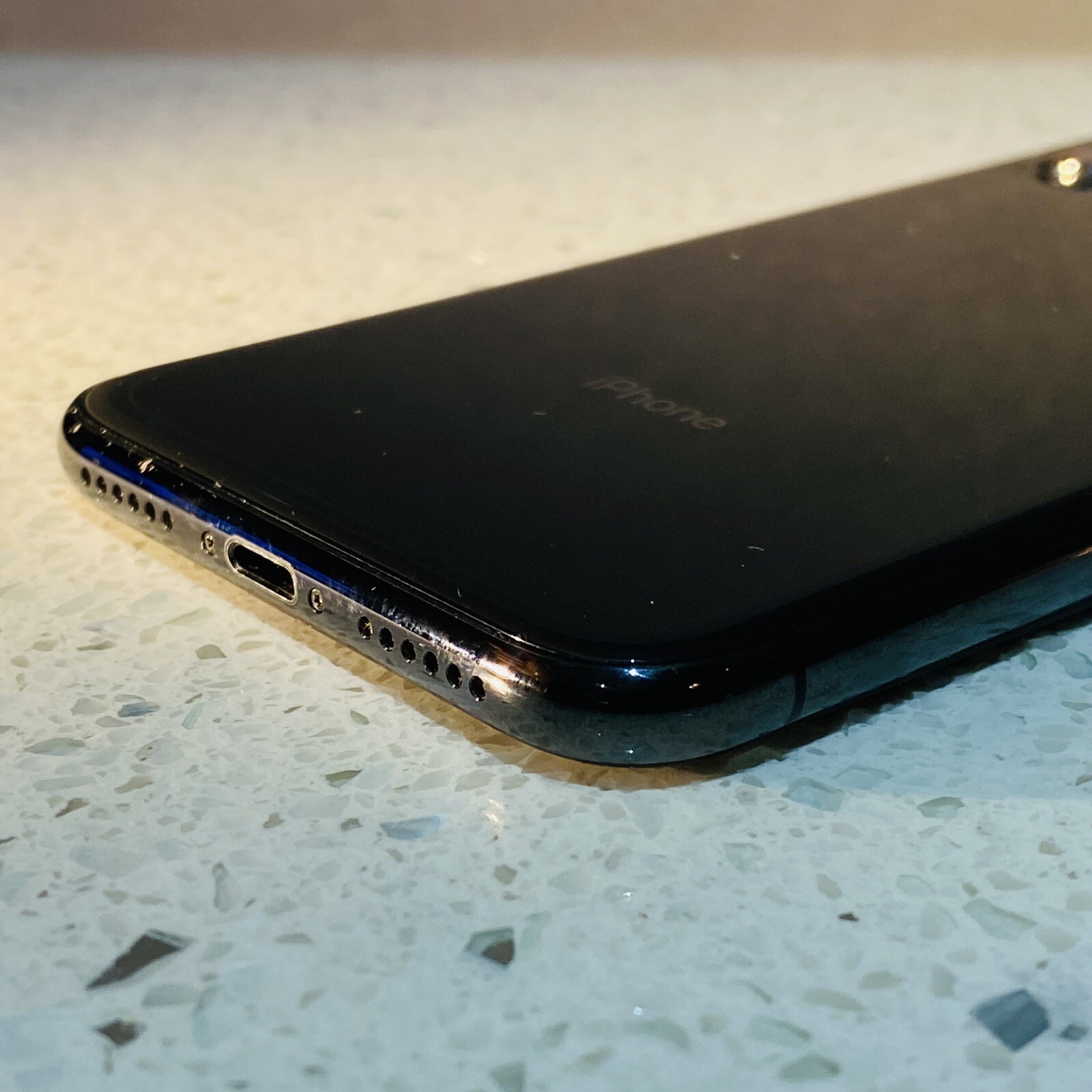 Apple iPhone X – 256GB – Space Grey (Unlocked) A1865 (CDMA + GSM) #227 /DO