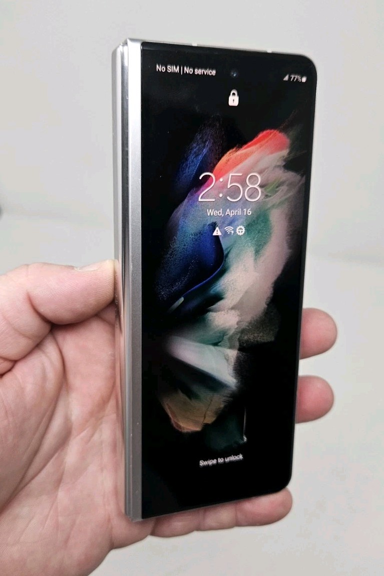 Samsung Galaxy Z Fold 3 5G Silver Internal Screen Not Working PARTS SM-F926U1