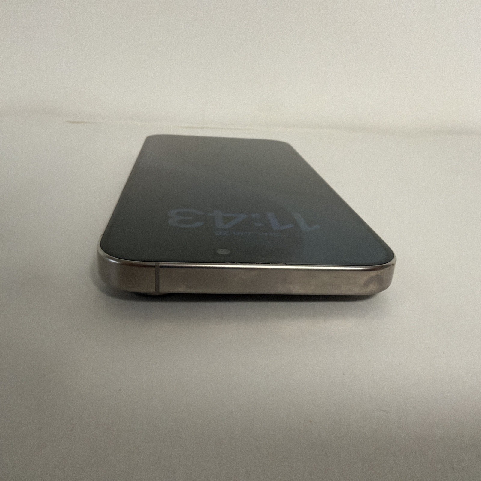 Apple iPhone 15 Pro Max 256 GB Natural Titanium (Unlocked)