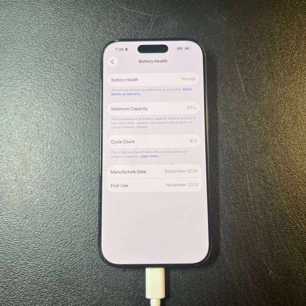 Apple iPhone 16 Pro – 256 GB – Black Titanium (Unlocked) – Cracked Back/READ