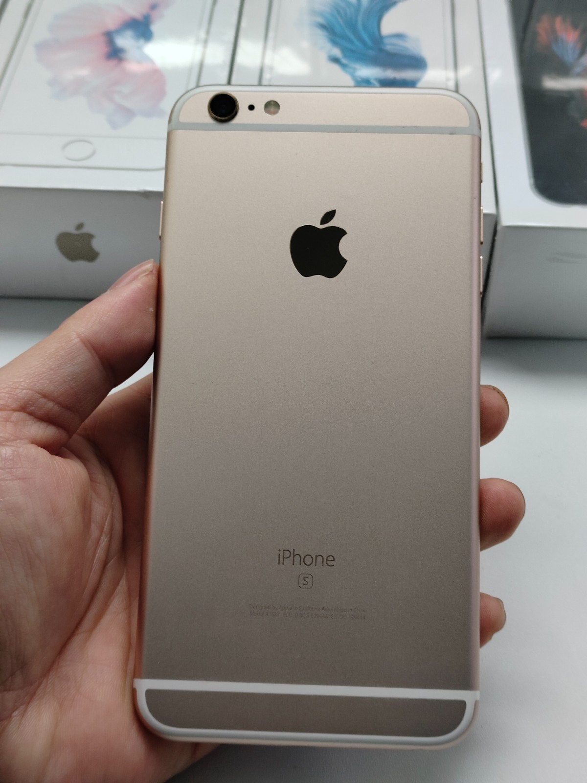 Boxed Apple iPhone 6s/6s PLUS 16/32/64/128GB Factory UNLOCKED(any carrier)