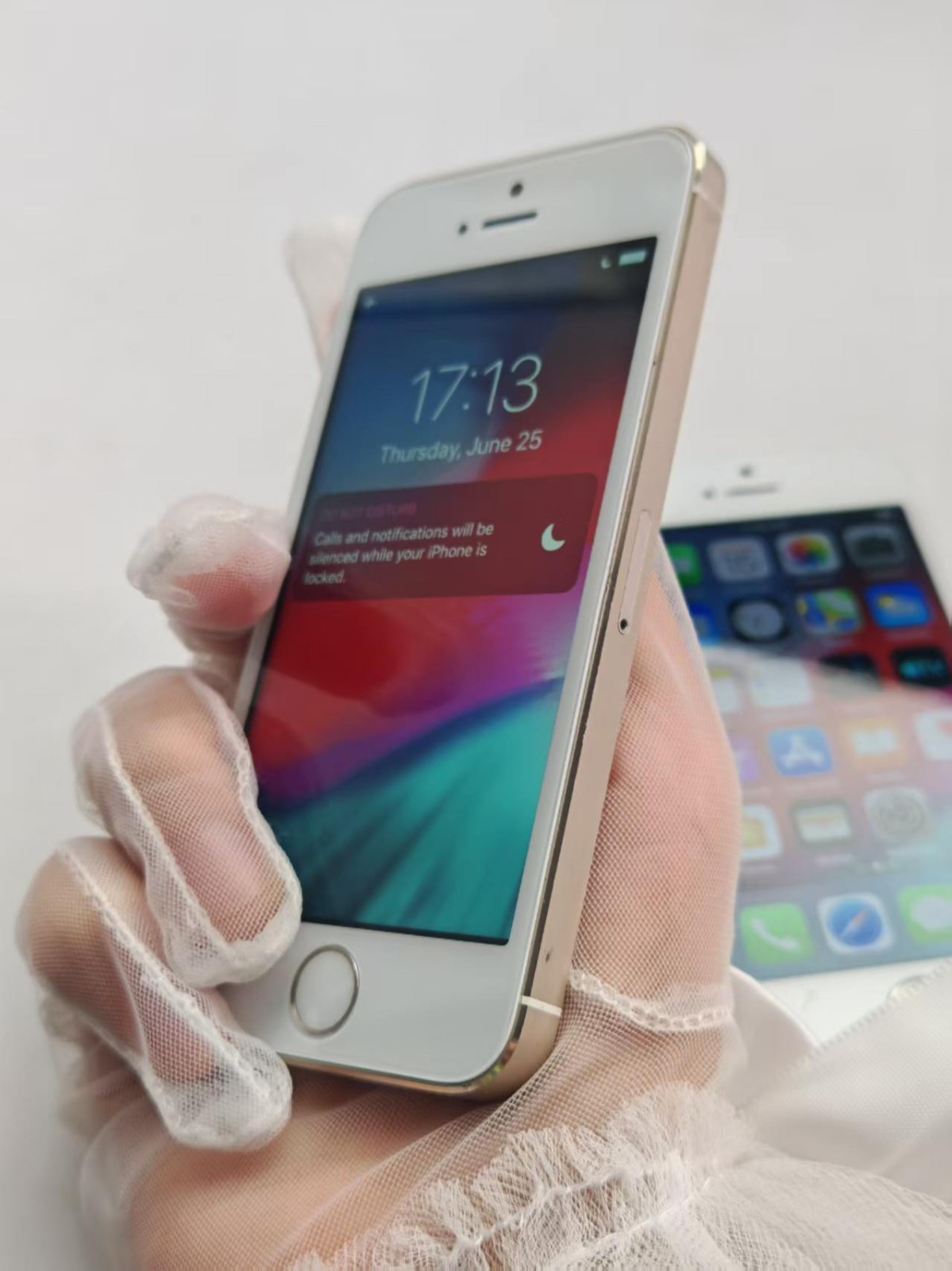 Apple IPhone 5s – 16/32/64GB – ALL COLORS Unlocked GOOD