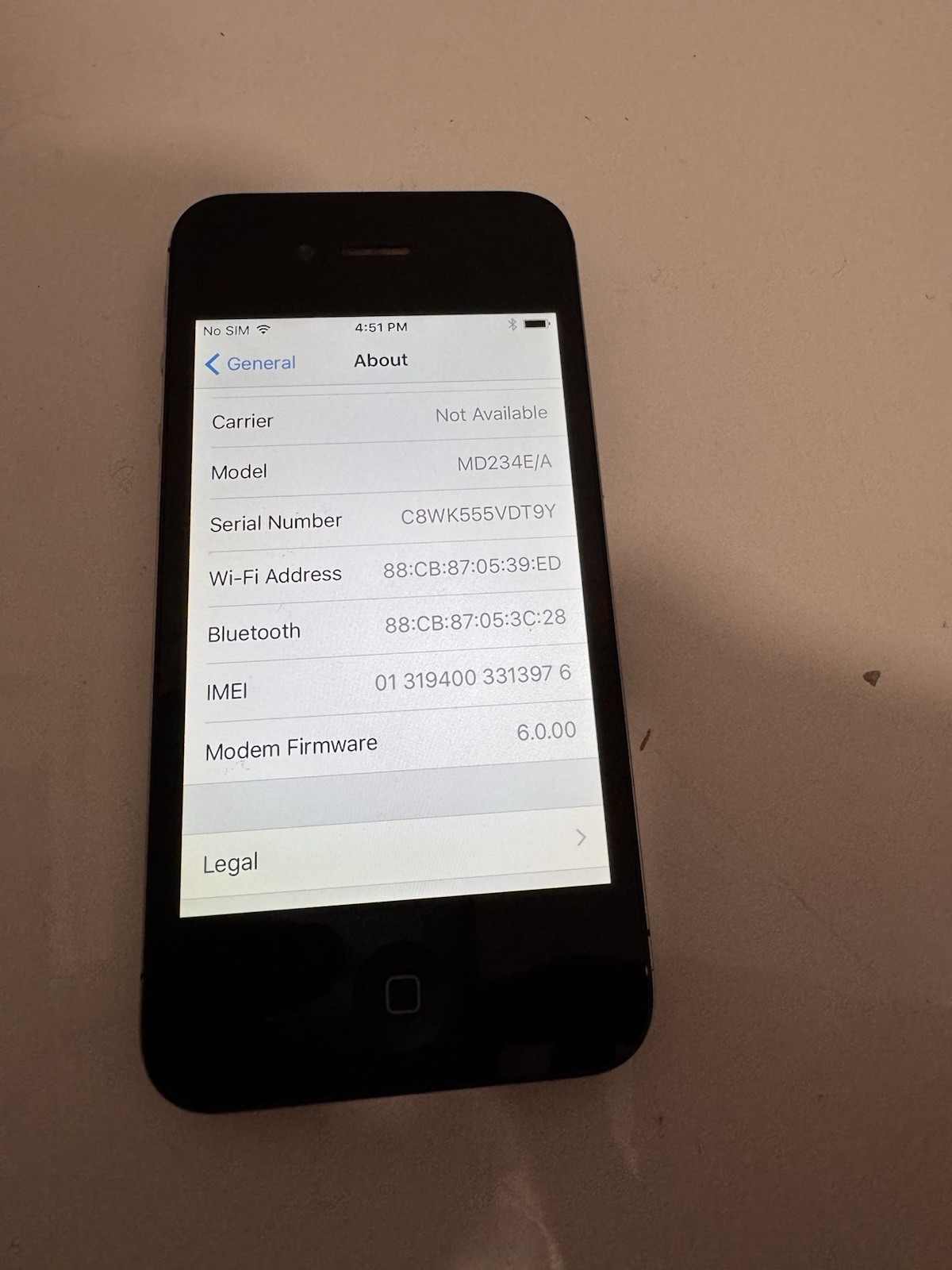 Apple iPhone 4s – 16GB – Black (Unlocked) A1387 – GRADE C – FULLY FUNCTIONAL