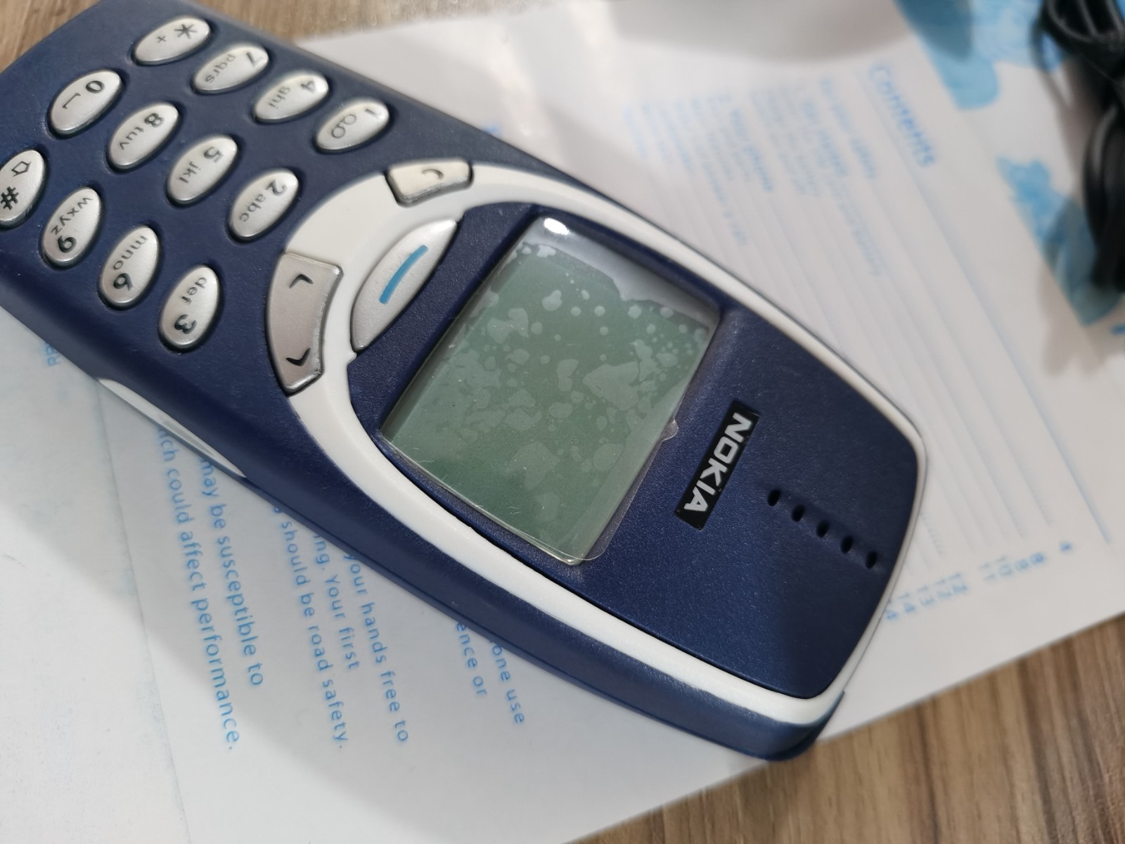 Nokia 3310 – (Unlocked) 2G – 16 MB – Blue – Rare Cellphone -For collectors