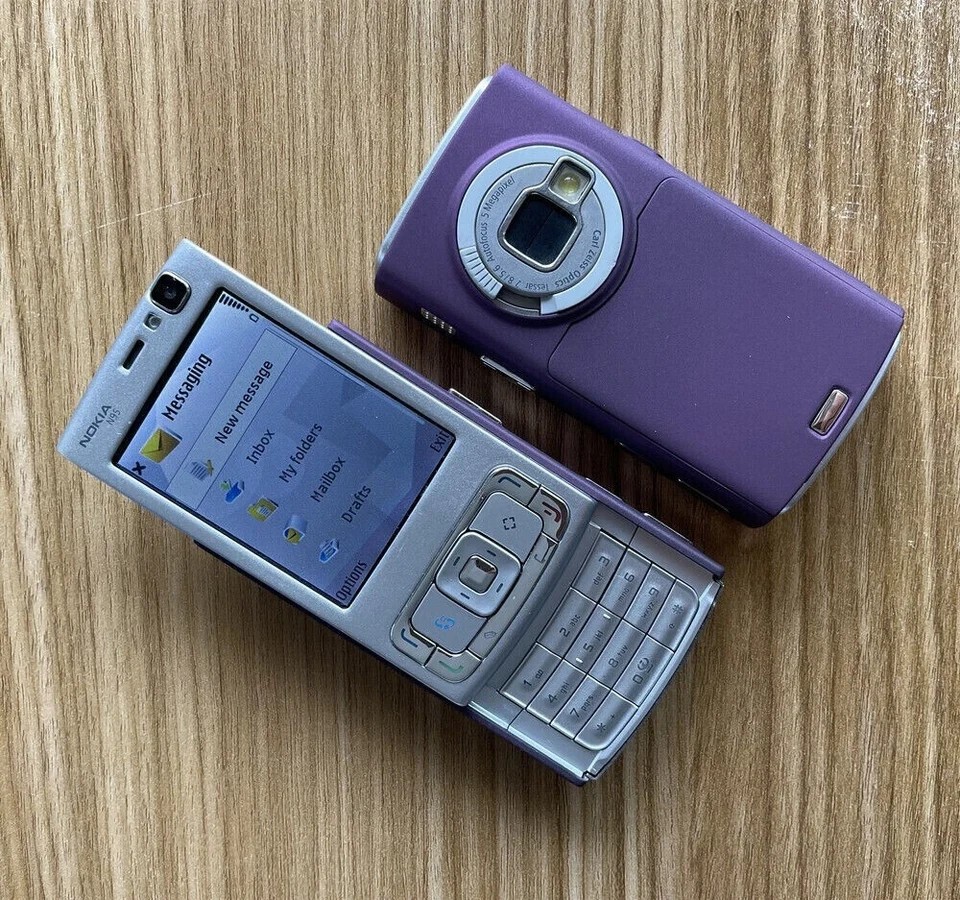 Nokia N Series N95 – Deep plum 3G Wifi 5MP GSM Slider Unlocked Classic Phone