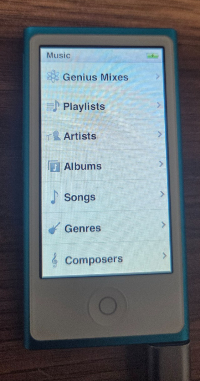 Bundle 2x Apple iPod Nano 7th Gen 16GB A1446 (Blue and gray) fully working