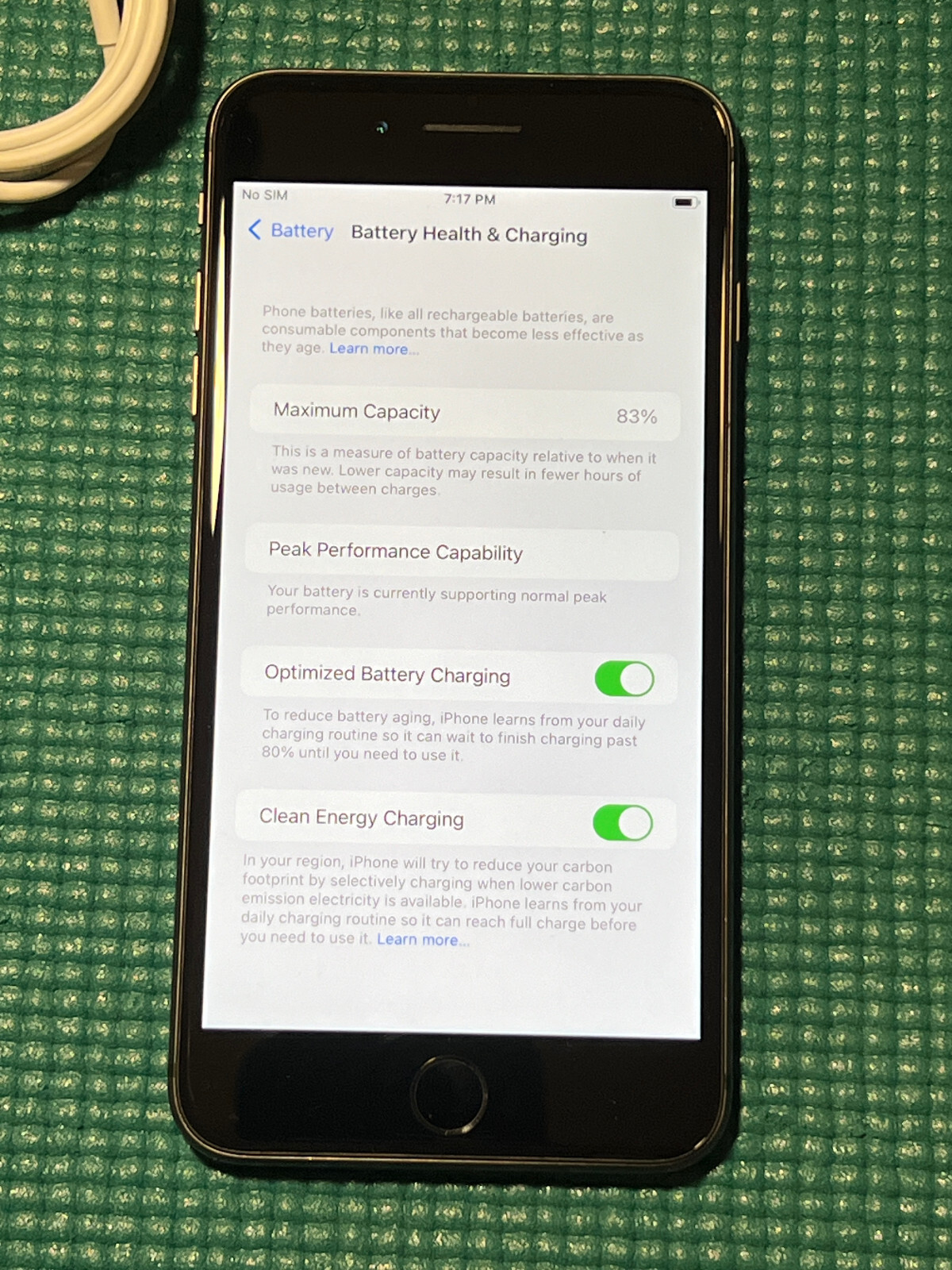Apple iPhone 8 Plus – 256GB – Space Gray Unlocked A1864 (CDMA + GSM)