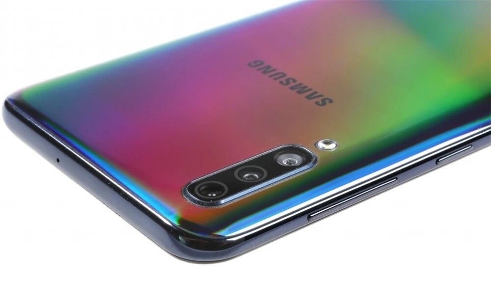 Samsung Galaxy A50 SM-A505U 64GB+4GB 4G Unlocked Android Smartphone New Sealed