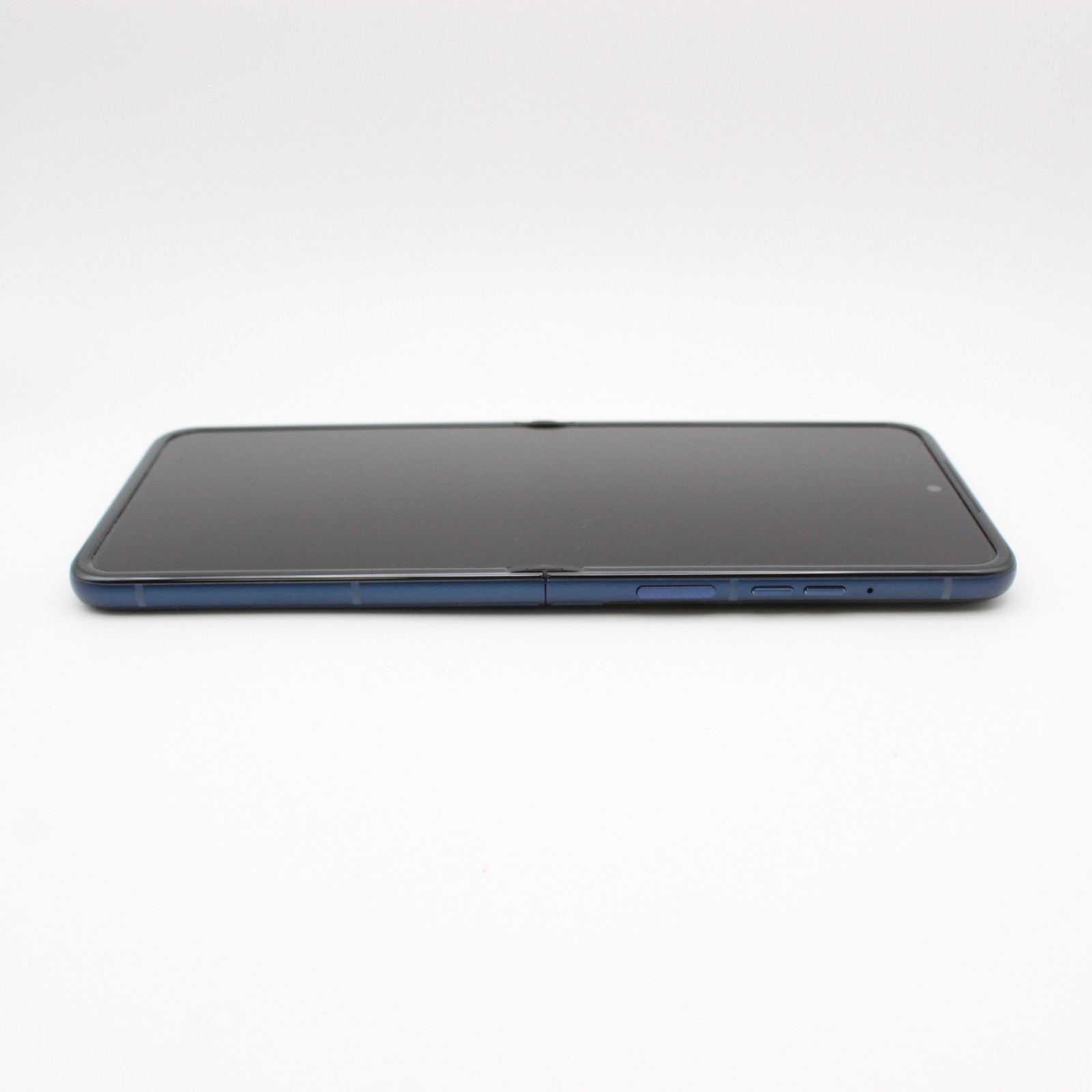 Motorola RAZR (2025) XT2553V 256GB Great Condition | Blue | VERIZON ONLY