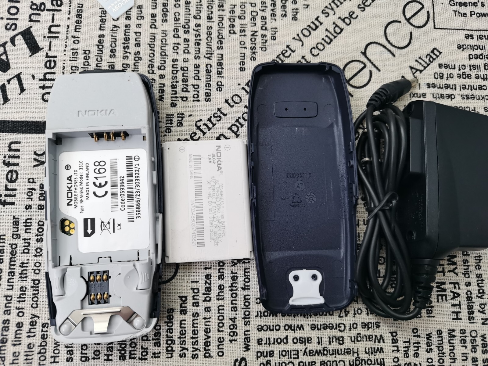 Nokia 3310 – blue (Unlocked) Cellular Phone