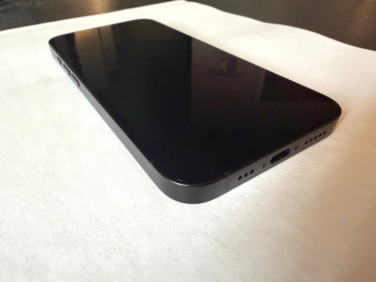 Apple iPhone 17e – 256 GB – Black (Unlocked) NEW UNUSED!