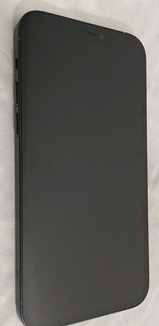 Apple iPhone 12 Black 6.1″ 12MP iOS Smartphone Bluetooth Wi-Fi NFC Lightning