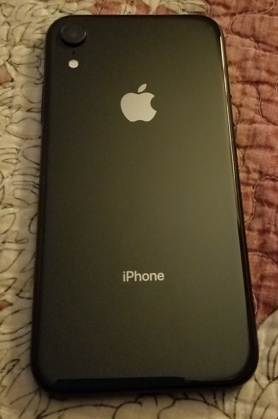Apple iPhone XR-64GB-Black (Unlocked) A1984 (CDMA+GSM) c1044 w/Otterbox-Grade A